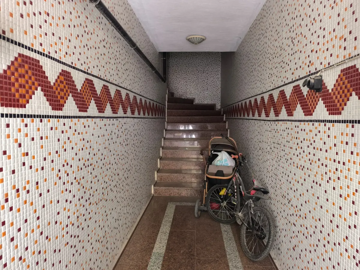 ACİL SATILIK GENİŞ FERAH DAİRE   TURGUTLU SELVİTEPE - Fotoğraf 2
