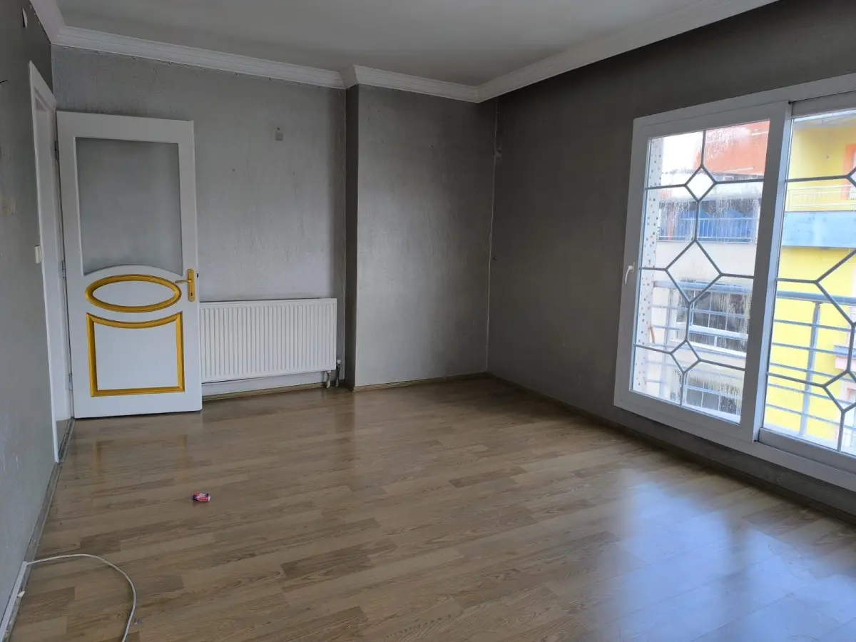 ACİL SATILIK GENİŞ FERAH DAİRE   TURGUTLU SELVİTEPE - Fotoğraf 7