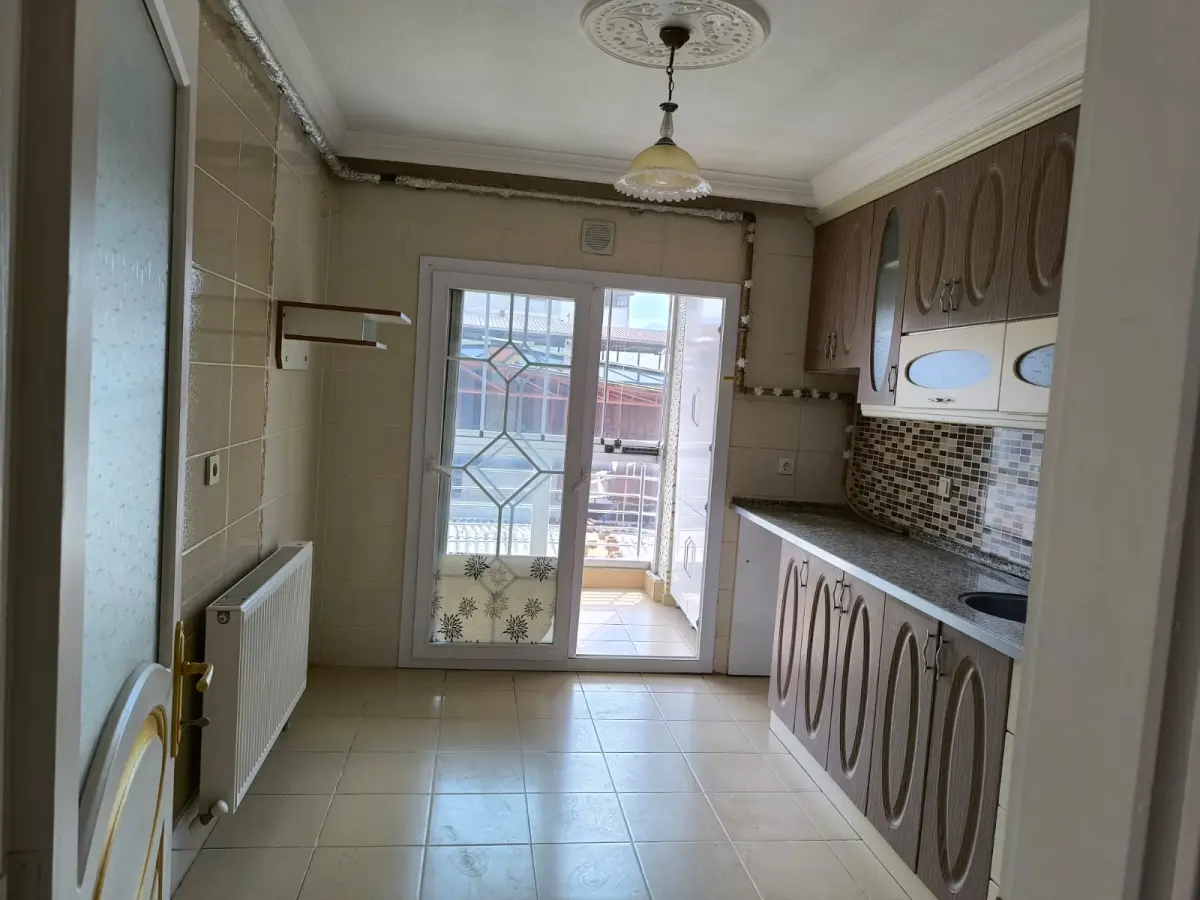 ACİL SATILIK GENİŞ FERAH DAİRE   TURGUTLU SELVİTEPE - Fotoğraf 14