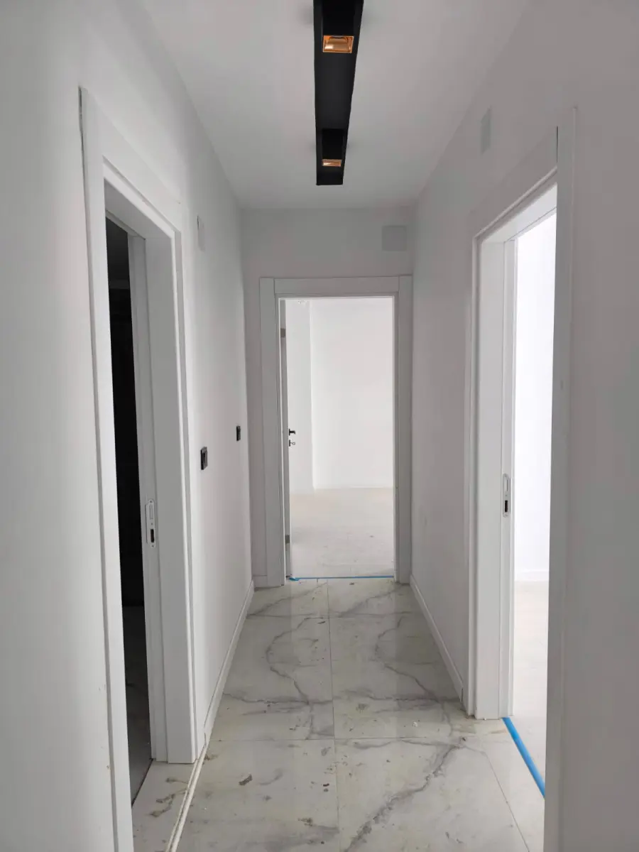 ACİL SATILIK DAİRE TURGUTLU PAVILION SİTESİ ERGENEKON  165 M² – 3+1 - Fotoğraf 3