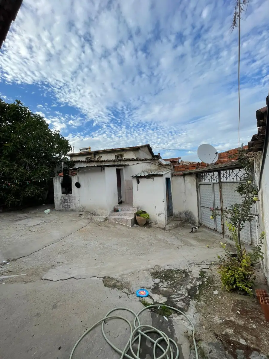 ACİL SATILIK KÖY EVİ  300 M² – İMARLI ARSA İÇİNDE - Fotoğraf 9