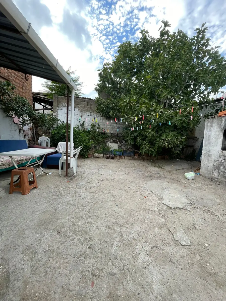 ACİL SATILIK KÖY EVİ  300 M² – İMARLI ARSA İÇİNDE - Fotoğraf 15
