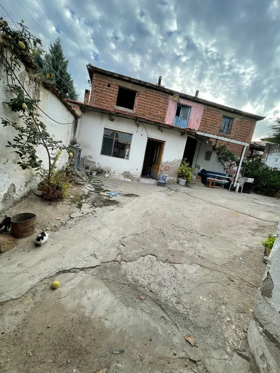 ACİL SATILIK KÖY EVİ  300 M² – İMARLI ARSA İÇİNDE - Fotoğraf 18